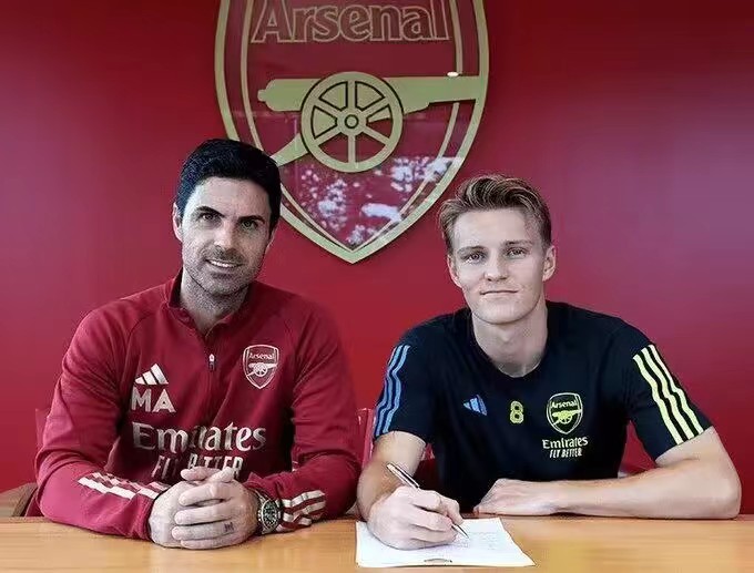 Odegaard, el nuevo abanderado del Arsenal, el héroe que regresa de la Liga de Campeones Odegaard, el nuevo abanderado del Arsenal, el héroe que regresa de la Liga de Campeones